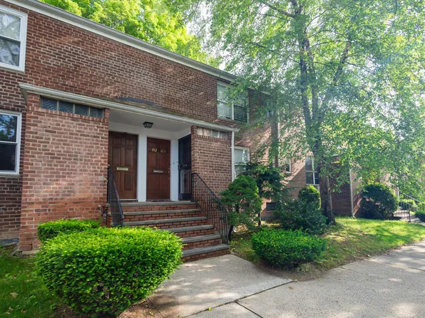 192-12 39th Ave #1, Flushing, NY 11358