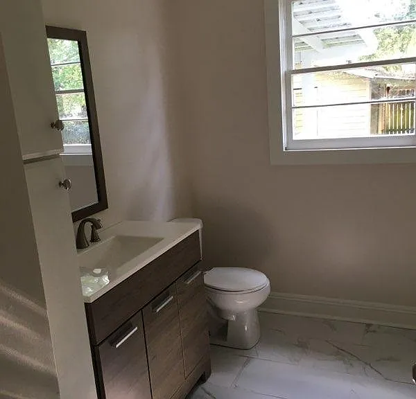 707 N Louise St — Photo 6