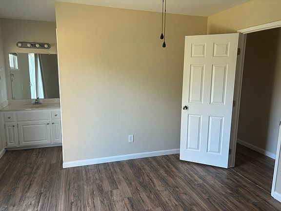 3rd image of 6203 Grant Ave
