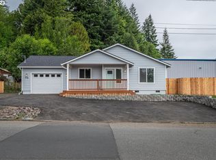 716 Southwest Blvd, Coos Bay, OR 97420