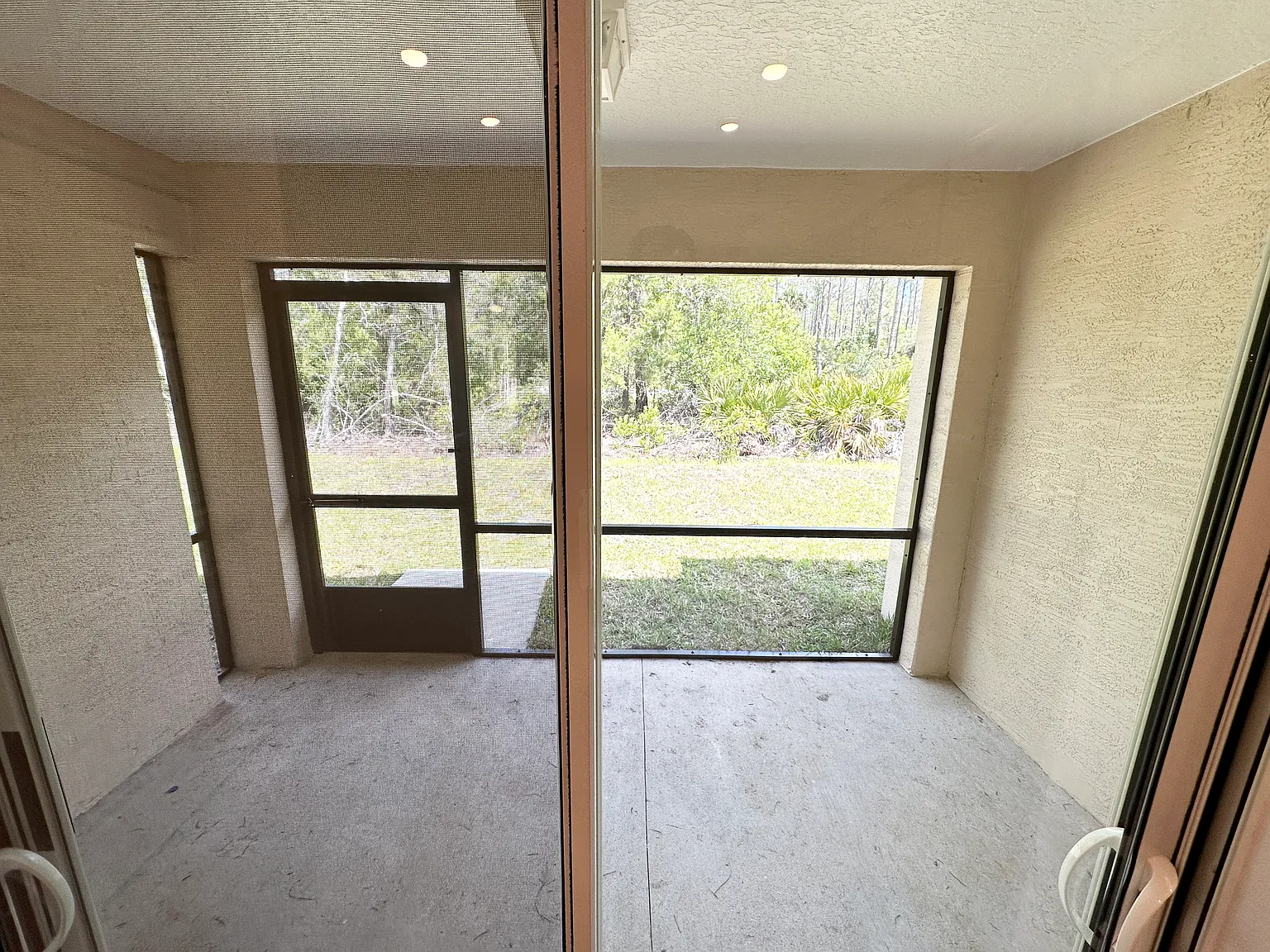 14 Sleigh Bell Place — Photo 3