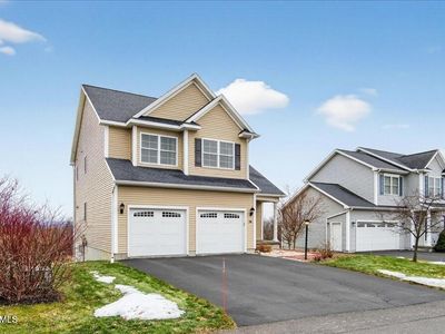 76 Waverly Circle, Watervliet, NY, 12189