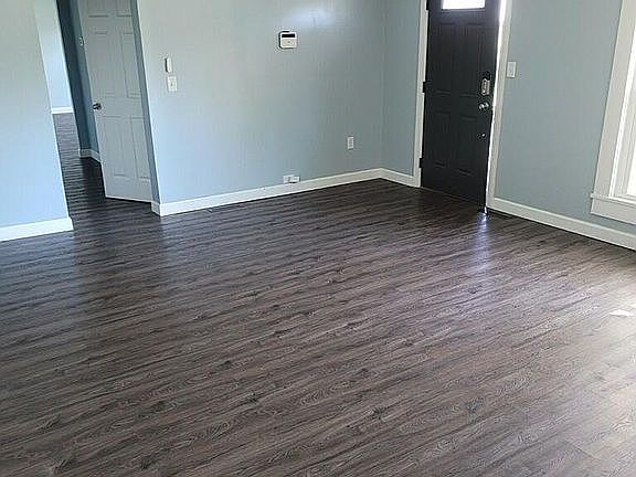 5th image of 102 Community Dr