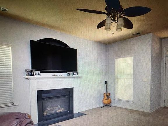 5th image of 399 Glen Cross Way