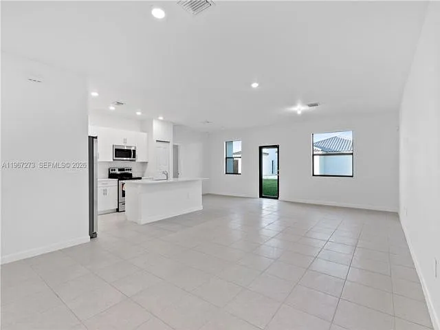 11947 SW 241st Ter — Photo 18