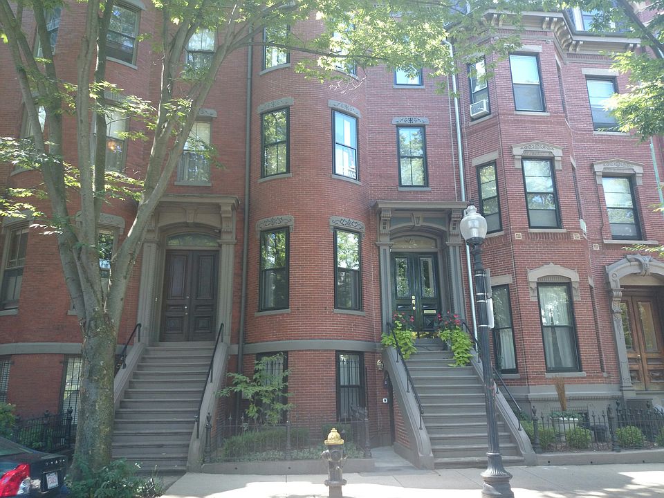 2nd image of 66 W Rutland Sq