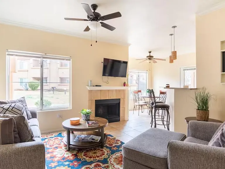 7050 E Sunrise Dr — Photo 1