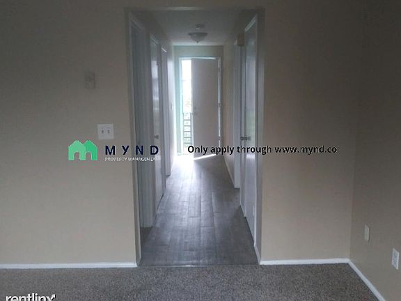 4th image of 12517 47th Ave SW APT 13