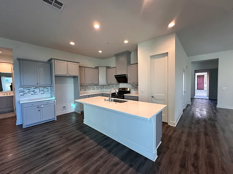 15852 Ellington Way — Photo 6