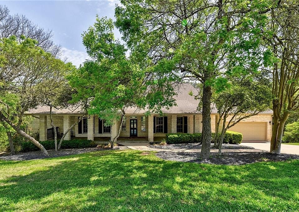 1st image of 400 Cedar Oak Dr