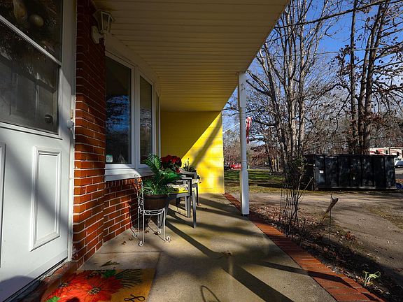 2nd image of 7013 Ridge Ave