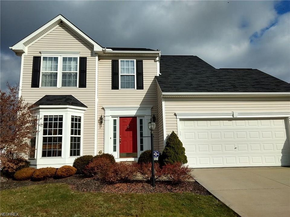 1st image of 4925 Treeline Dr