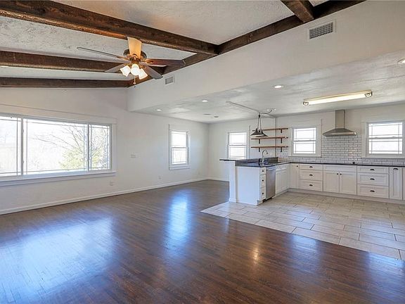 4th image of 14705 Red Rock Dr