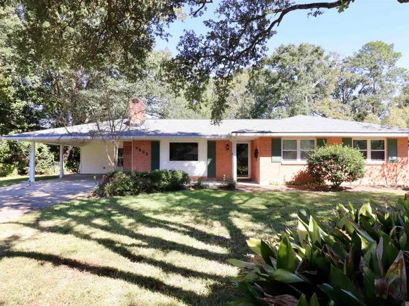 3953 Robert St, Zachary, LA 70791
