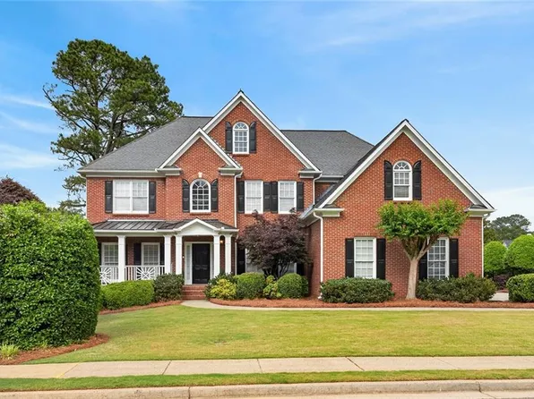 888 Saints Dr, Marietta, GA 30068