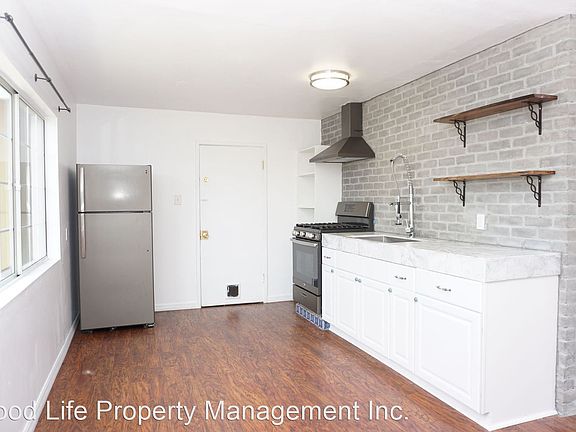 2nd image of 3627 Joplin Ave