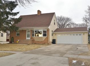 209 19th Ave N, Fargo, ND 58102