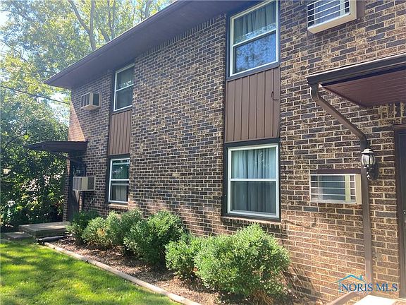 2nd image of 105 River Ln