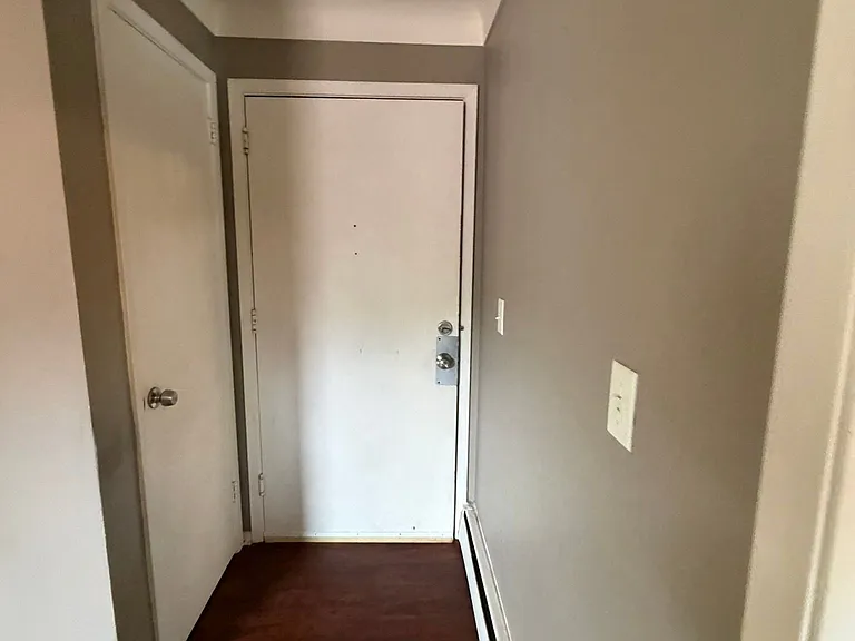 349 15th Ave NE #2 — Photo 24