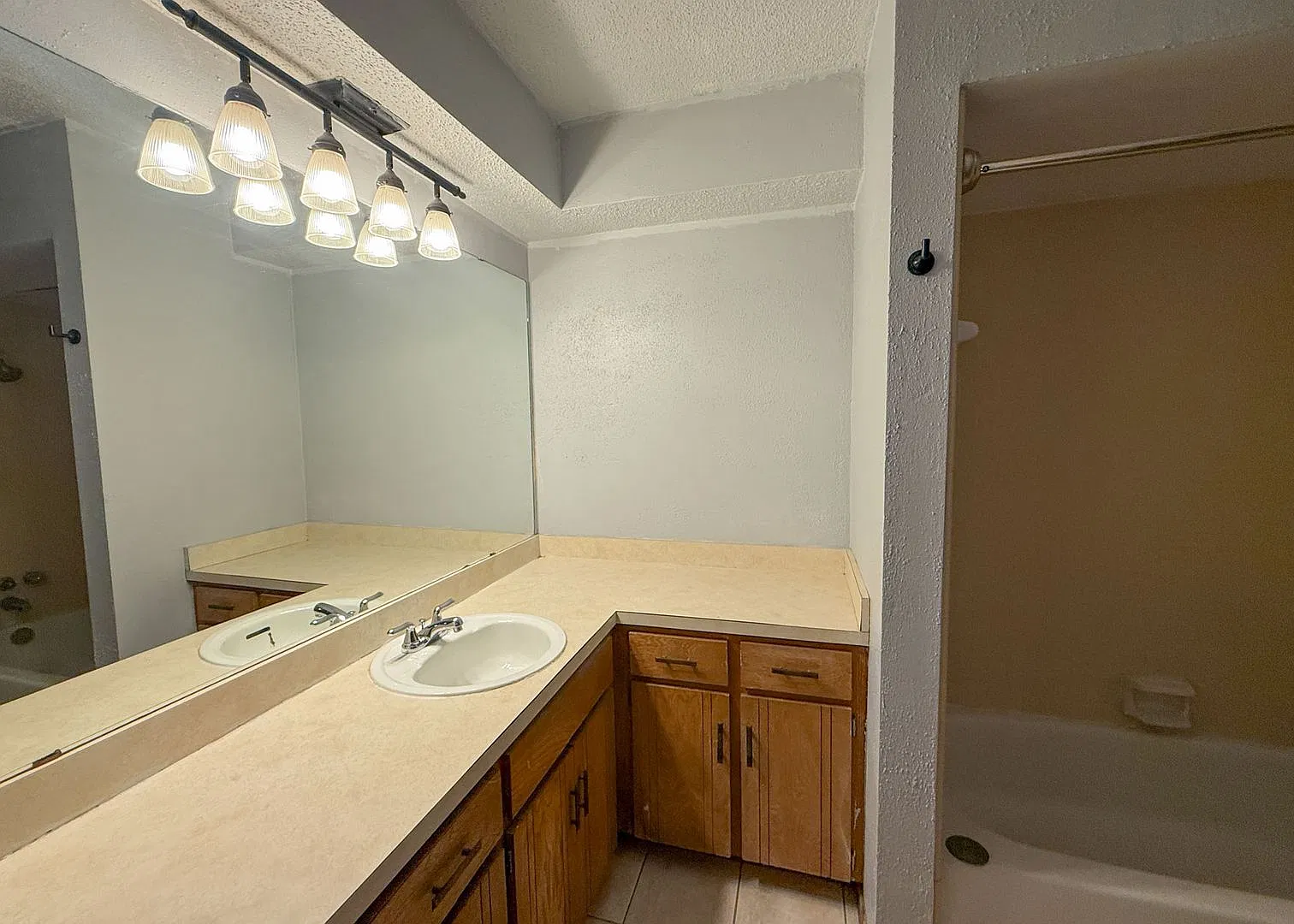 Welcome Home to Choctaw Ridge! — Photo 4