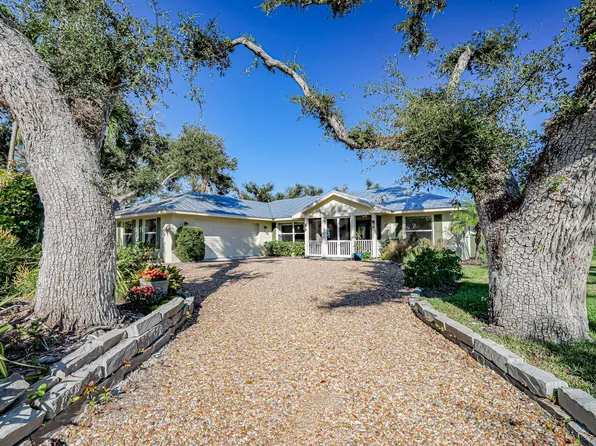 545 Indian Lilac Road, Vero Beach, FL 32963