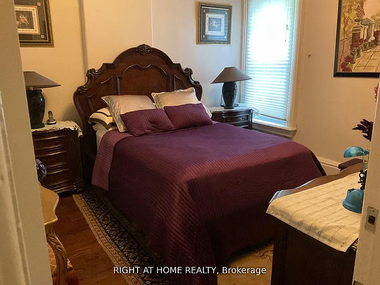 223 Beverley St #D — Photo 3