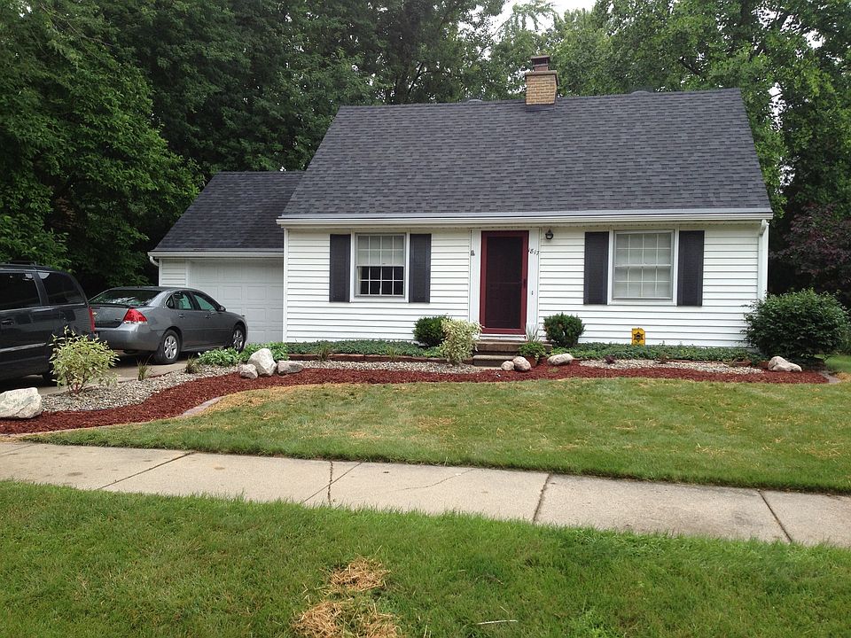 1st image of 1817 Linden St