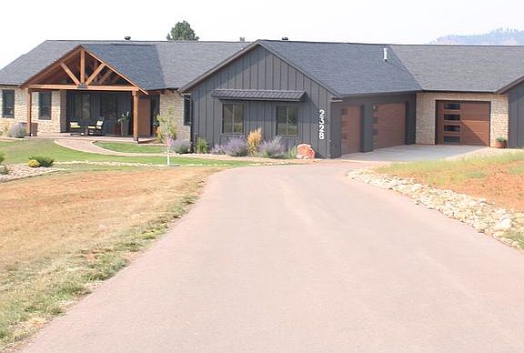 2nd image of 2328 Eastwood Ct