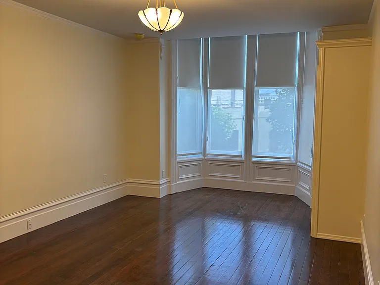2914 California St #1 — Photo 3