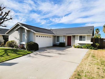 7810 Village Lakes Rd, Highland, CA, 92346