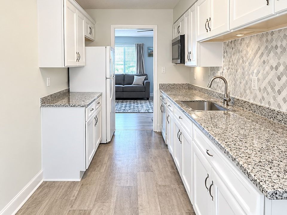 2nd image of 89 Collins St