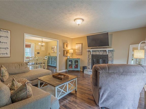 5th image of 2859 Bruckner Blvd