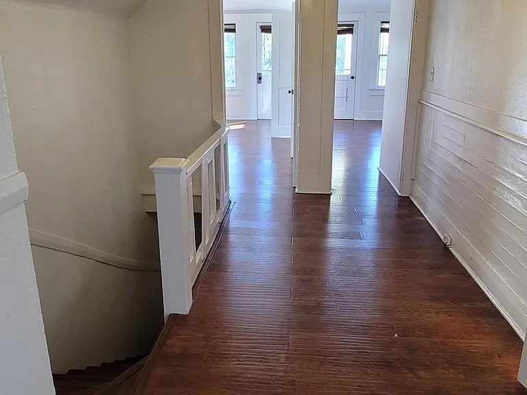 5826 Willoughby Ave #3 — Photo 9
