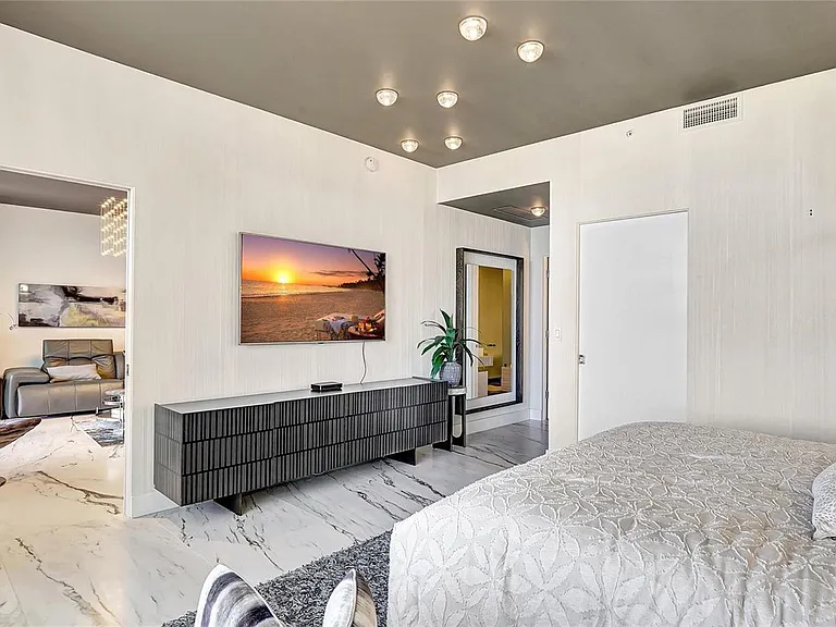 2200 N Ocean Blvd #S905 — Photo 9
