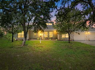 210 Teeoff #B, Horseshoe Bay, TX 78657