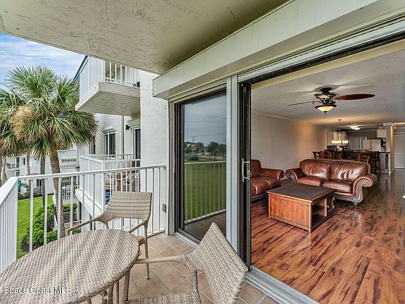 5th image of 2160 N Highway A1a Hwy APT 304