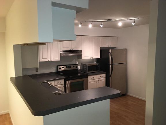 Kitchen and Eating Area.