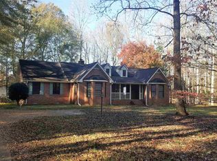 238 Lacey Ln, Winder, GA 30680