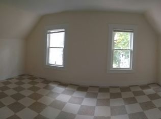 40 Vinton St, Springfield, MA 01104