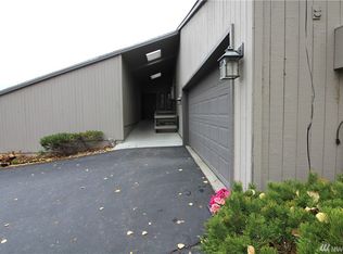 225 19th St NE APT 28, East Wenatchee, WA 98802