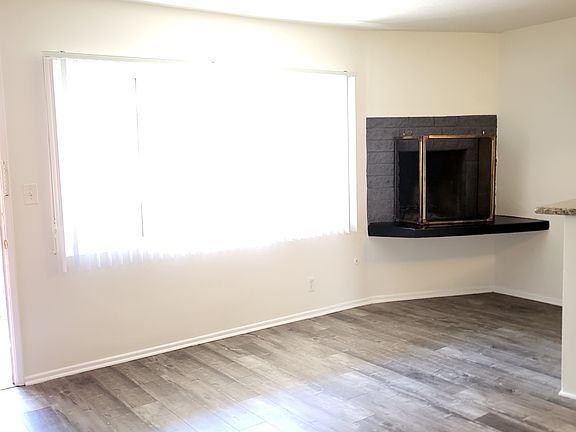 4th image of 817 9th St #4