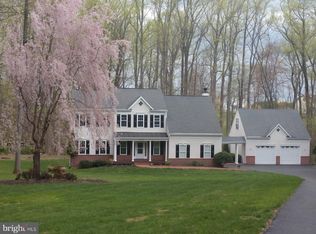 9605 Low Meadow Dr, Gaithersburg, MD 20882