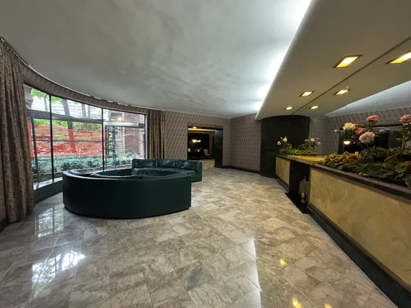 69-10 Yellowston Boulevard image 11 of 14