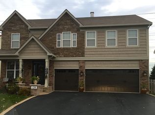 129 Ruzich Dr, Bartlett, IL 60103