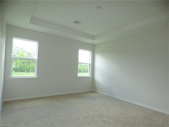 5th image of 3189 Amadora Cir