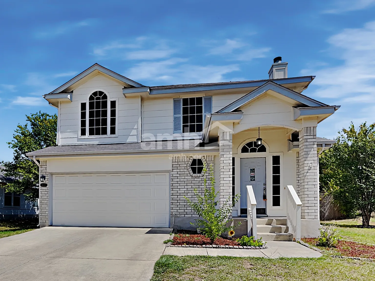 3 bed, 2.5 bath, 1877 sqft, $1,755 — Photo 1