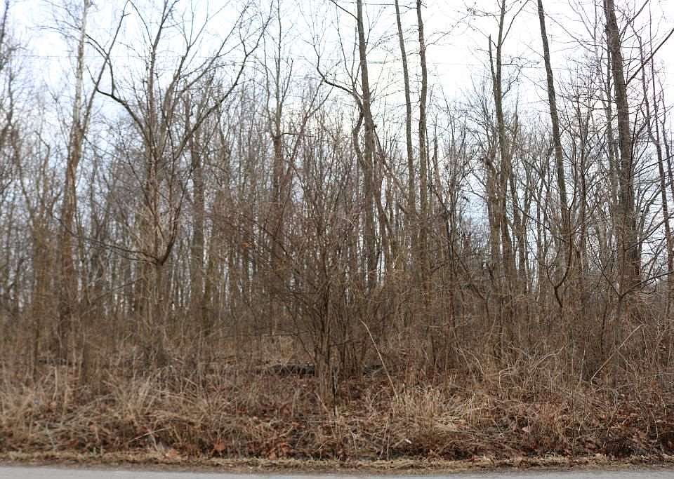 2nd image of 167 E New Hope Rd