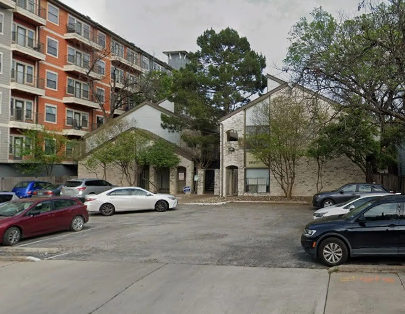 2815 Rio Grande #215 — Photo 2