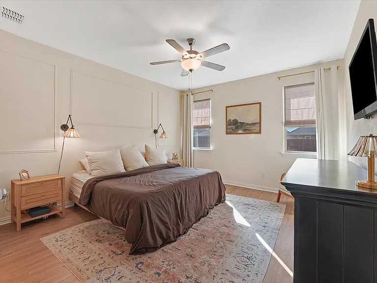 5028 Waterway Dr — Photo 22