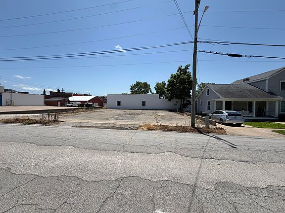 2nd image of W 6th St
